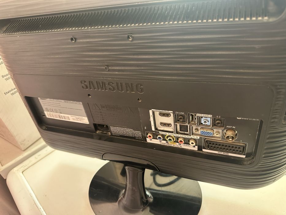 Samsung B1930HD компютърен монитор / TV