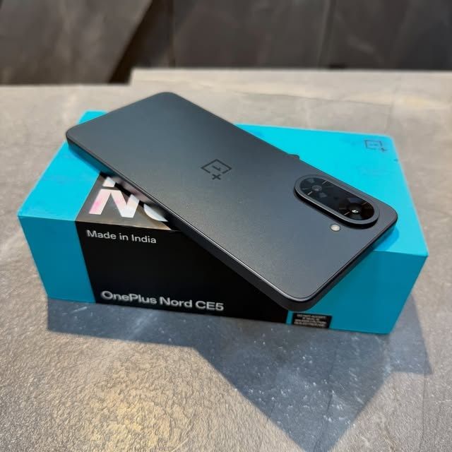 OnePlus Nord 5 CE 256GB 7100 мАч
