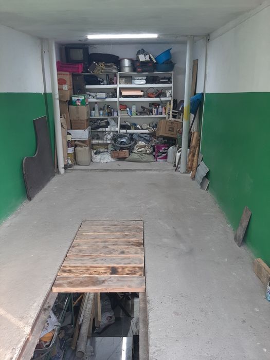 Продам гараж.11мкр.За Орином