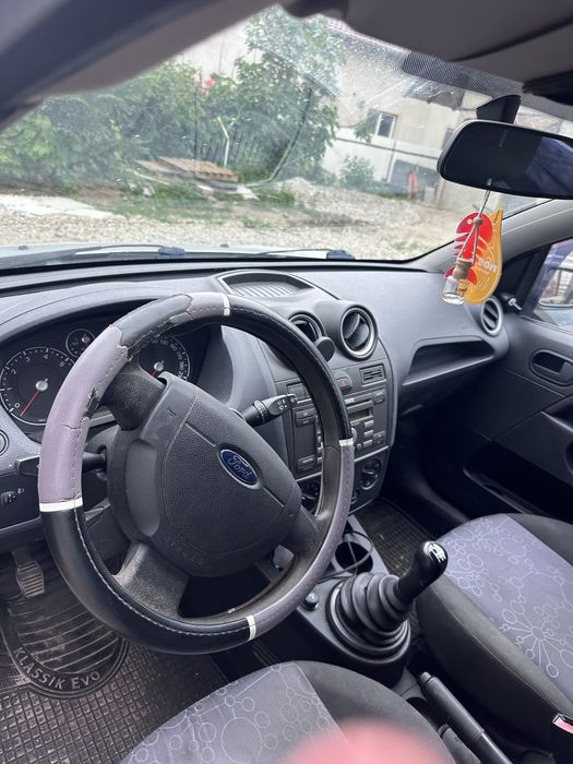 Vind Ford Fiesta