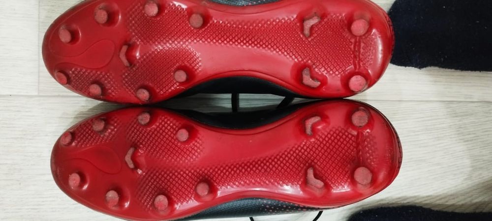 Продаю бутсы gemix!!!