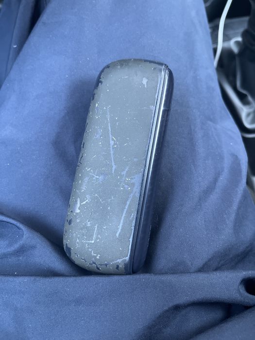 Iqos albastru inchis