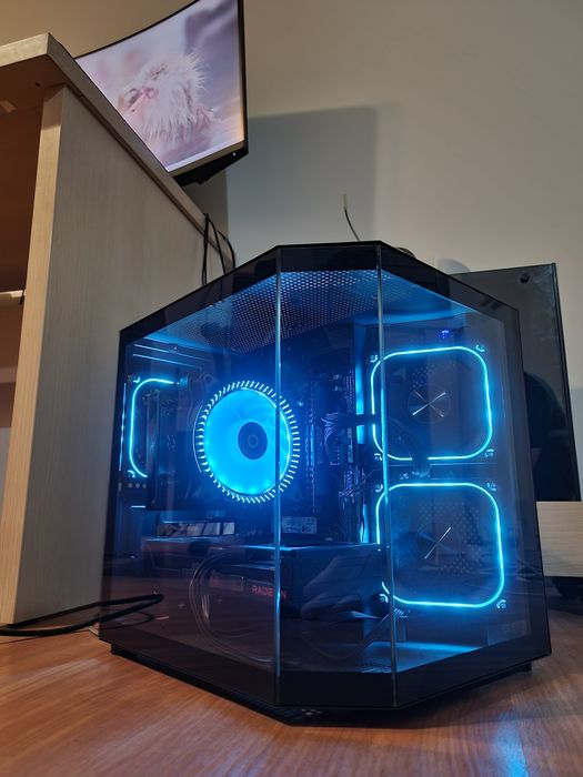PC Gaming RX 9060xt 16GB, Ryzen 7, M2 1TB