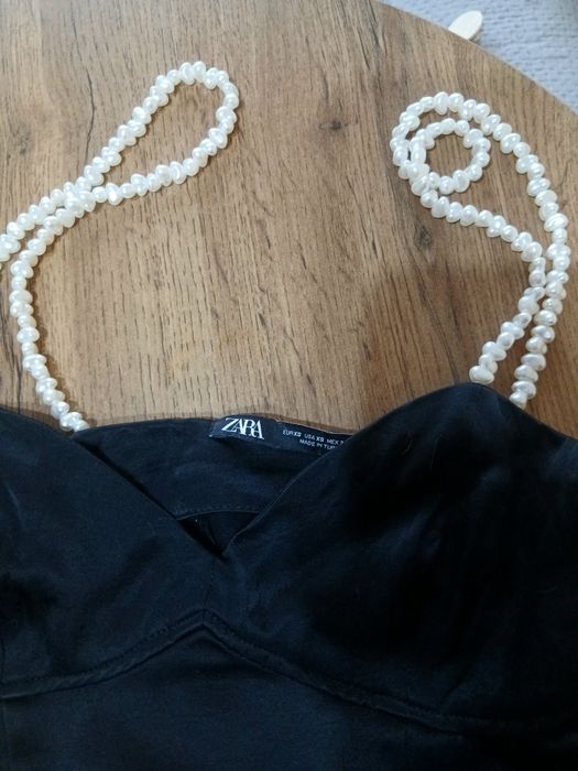 Сатенена рокля Zara