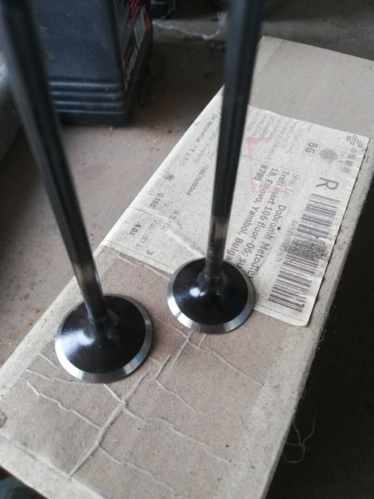 Изпускателни Клапани за Джилера Нексус, Априлия Скарабео, Пиаджо 500