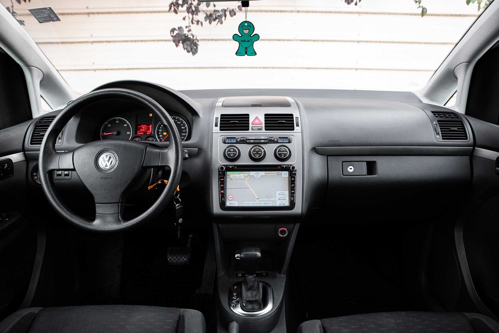 VOLKSWAGEN Touran 2008 — imagine 4