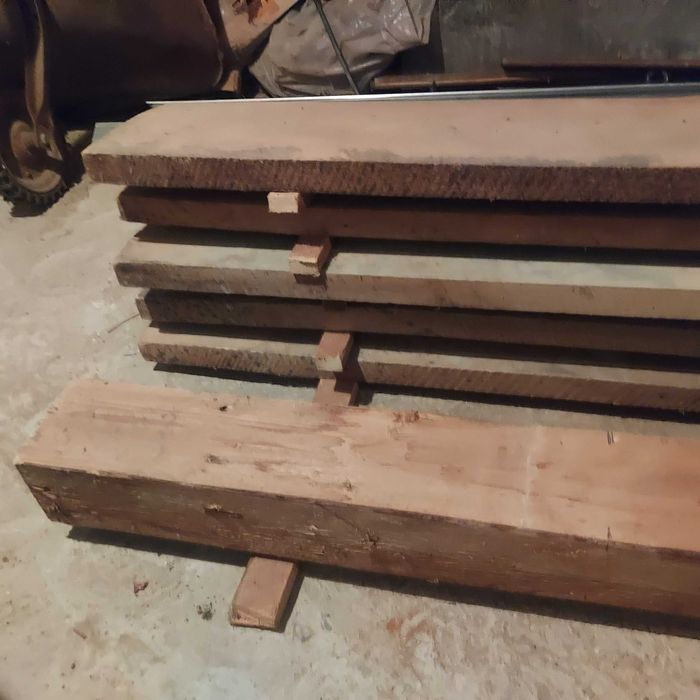 Cherestea 25 ani  construtii/tamplarie( 5 dulapi stejar/fag,1 grinda)