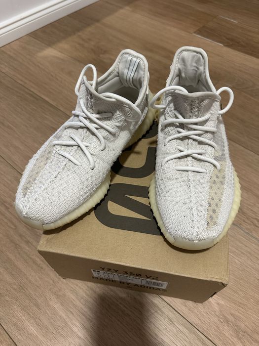 Yeezy Bone  marimea 42