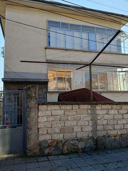 Продава се Етаж от къща в Хисаря - 110 кв.м за 1020 €/кв.м - Снимка #1