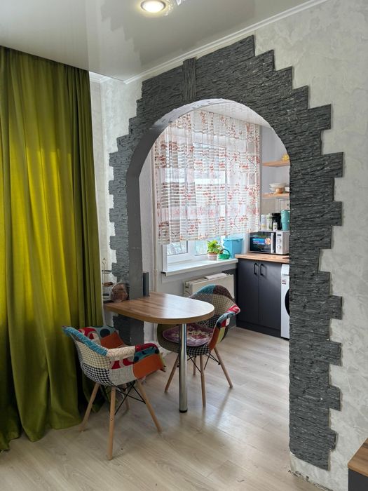 Сдам квартиру на длительный срок.