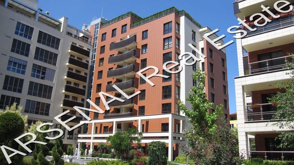 Дава се под наем Тристаен апартамент в София, Изток - 115 кв.м за 1250 € - Снимка #10
