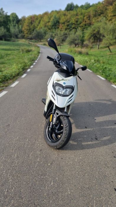 Piaggio Typhoon 125 cc 4t