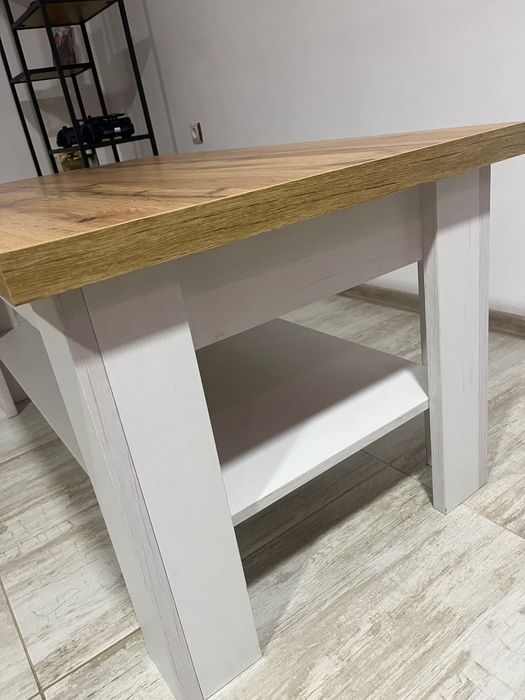 Маса за кафе Jusk