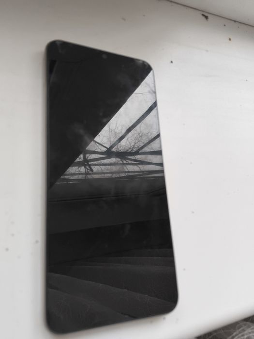 Realme c33 продам