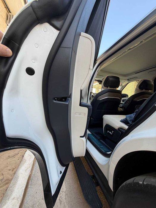 ZEEKR 9X ULTRA. Янги. Вариатга хам бор