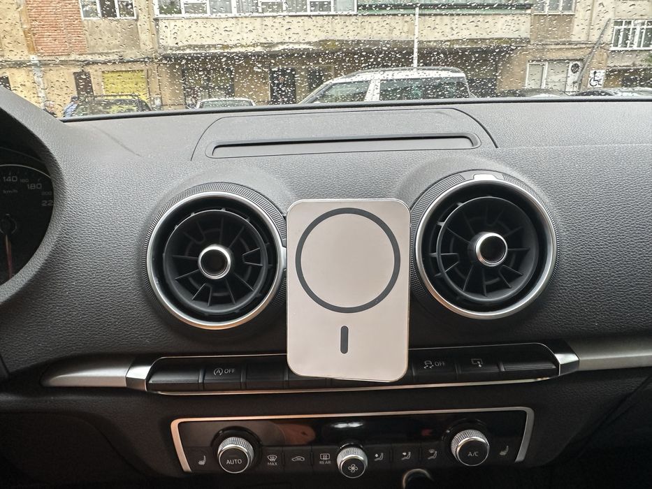 Suport Telefon pentru Audi A3 8V / Q1 / A1 2012-2020