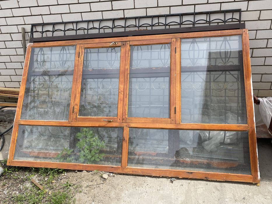 Продам балконные рамы