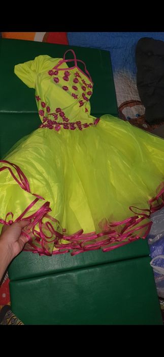 Костюмы, платья для выступления