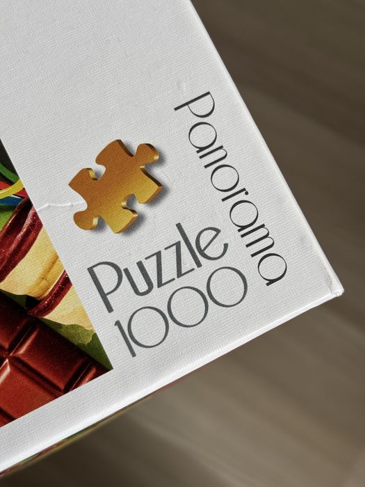 Puzzle dulciuri 1000 piese ca nou