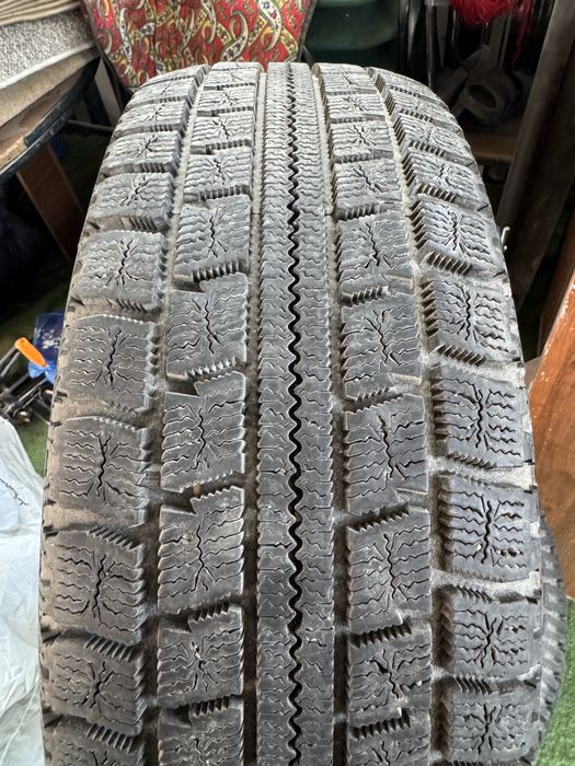 Продам Шины  R17