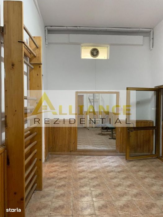 METROU ANGHEL SALIGNY < Casa individuala 14 camere - 1550 mp teren >