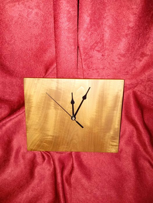 ЭКОЧасы настенные из дерева