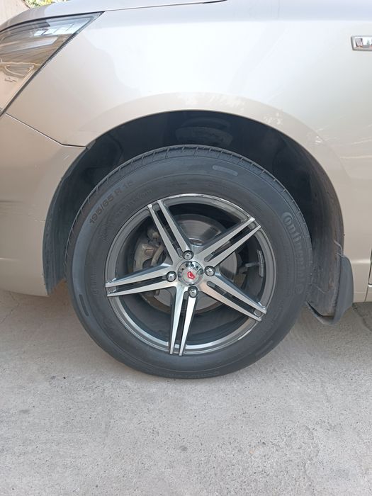Vossen Diska Balon 195 65 R15 J7 Holati yaxshi Ayibi yoq
