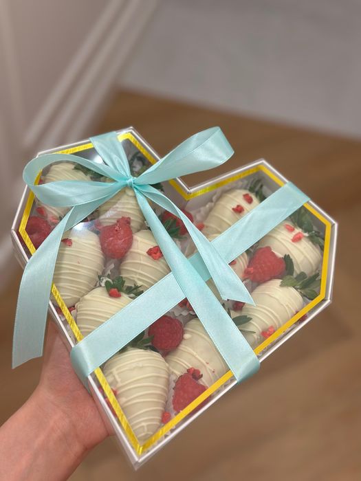 клубника в шоколаде