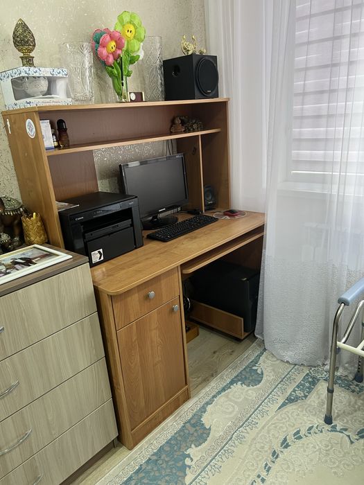 Компьютерный стол