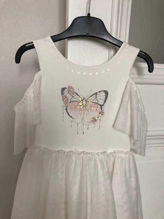 Нарядное платье для девочек