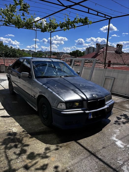 BMW E36 1.8i 115к.с.