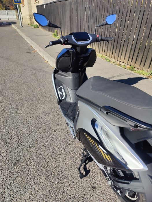 Zeeho ae8s+ an 2024 , 3800 km stare noua