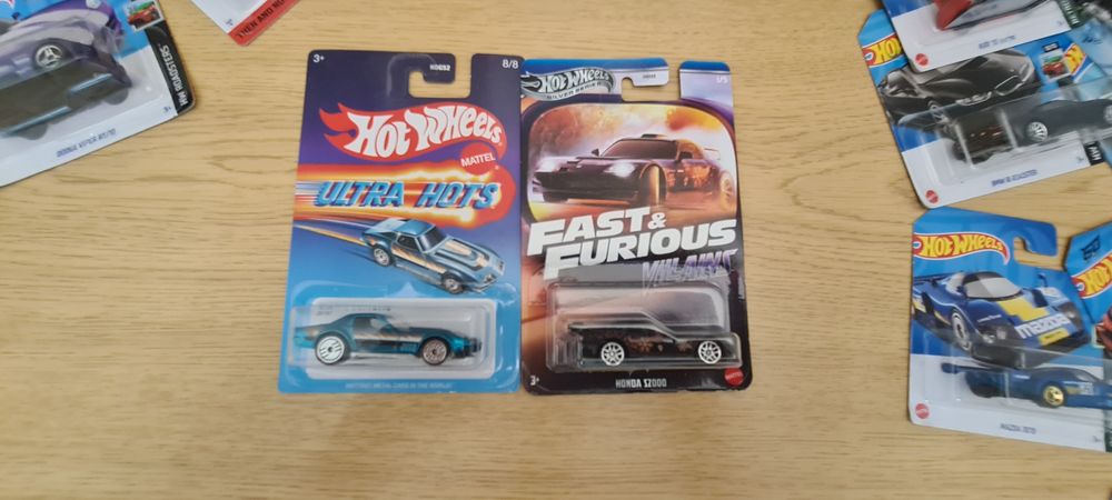 Хотвилс Hotwheels