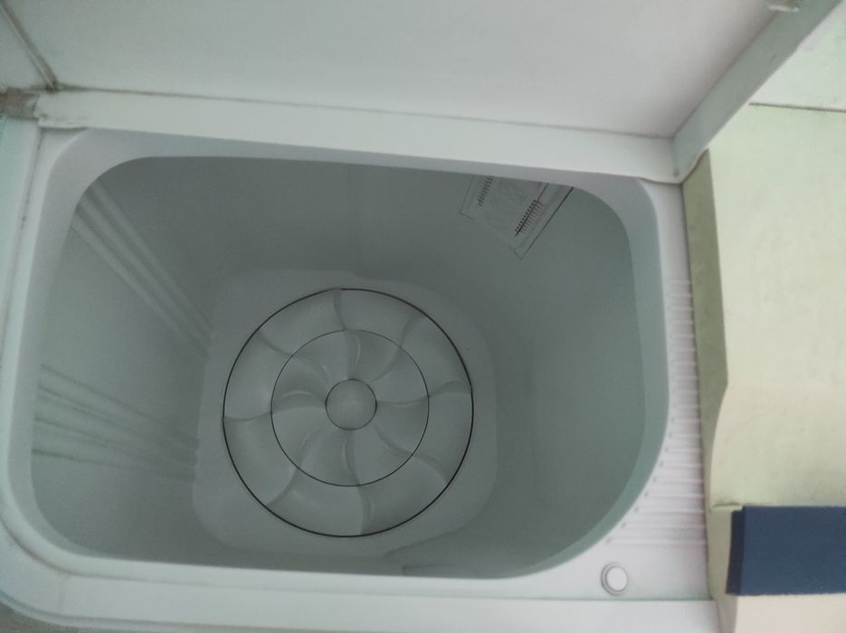 Продам стиральную машину