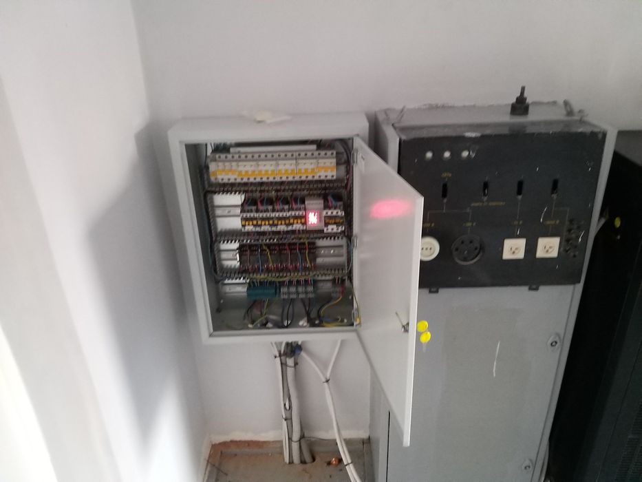 Электрик и электромеханик  по вызову город Ташкент 24/7.