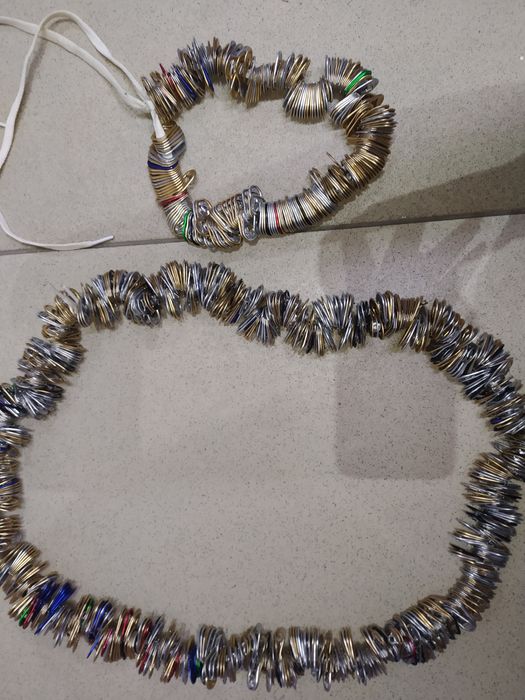 Продам коллекцию крышек