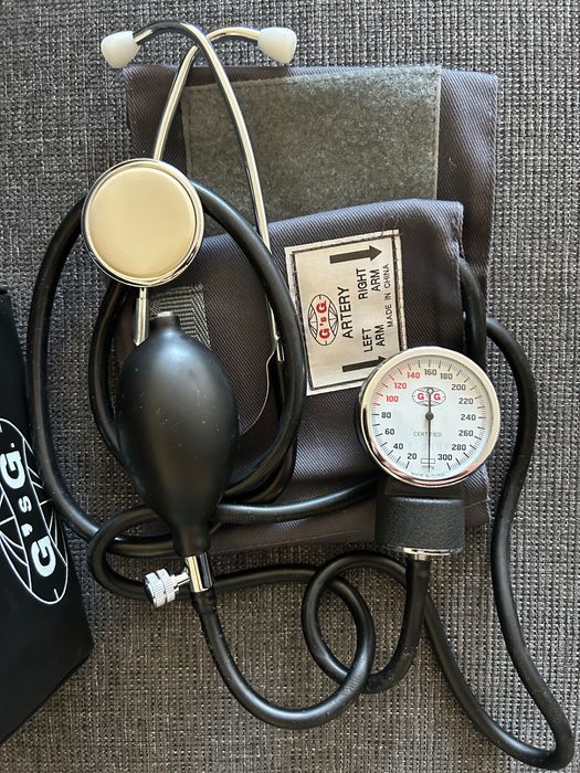 Апарат за измерване кръвно налягане- механичен