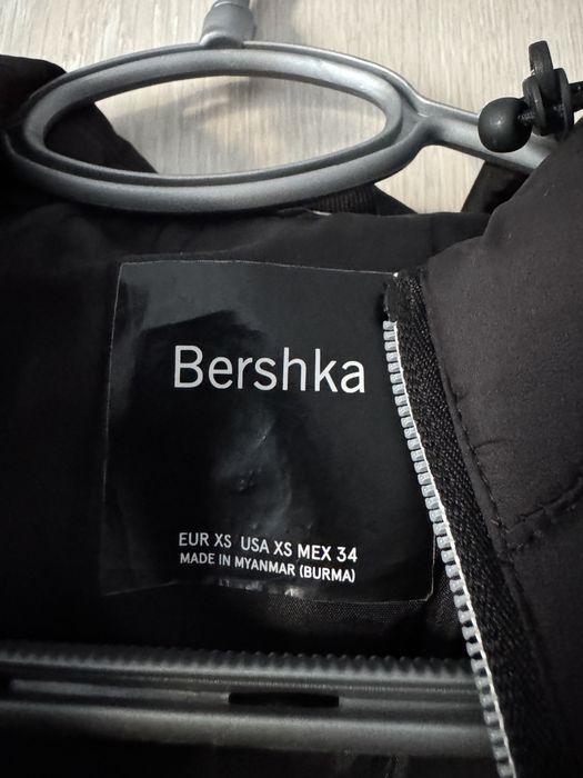 Vesta Bershka XS/baieti