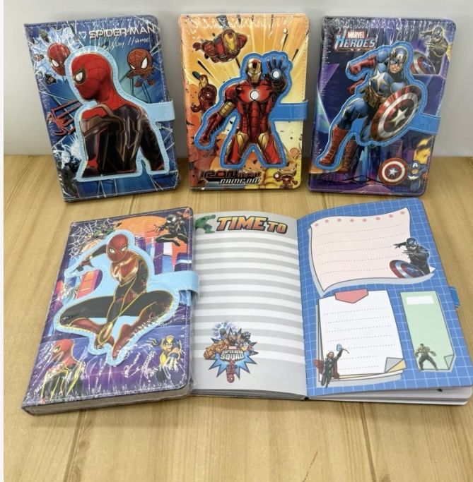 Блокнот супергерои Марвел