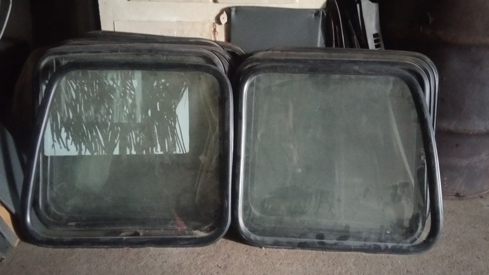 Продам окна(окна) от пассажирской Газели
