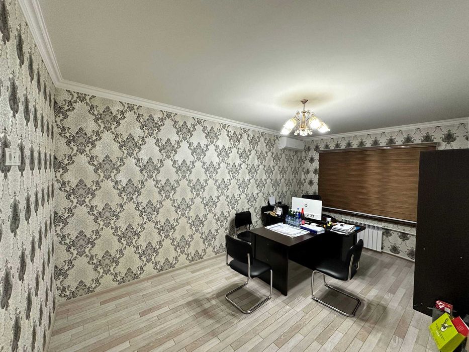 Продаётся 4/1/5 квартира можно под Офис Ц-26 1-линия