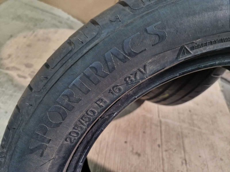 2 Vredestein R16 205/50/ 
летни гуми  DOT5016