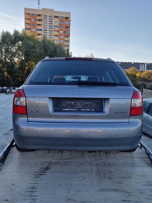 Audi A4 B6 (НА ЧАСТИ)