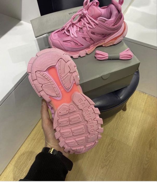 Balenciaga track розови ,черни,бежови,бели,ЛЕД