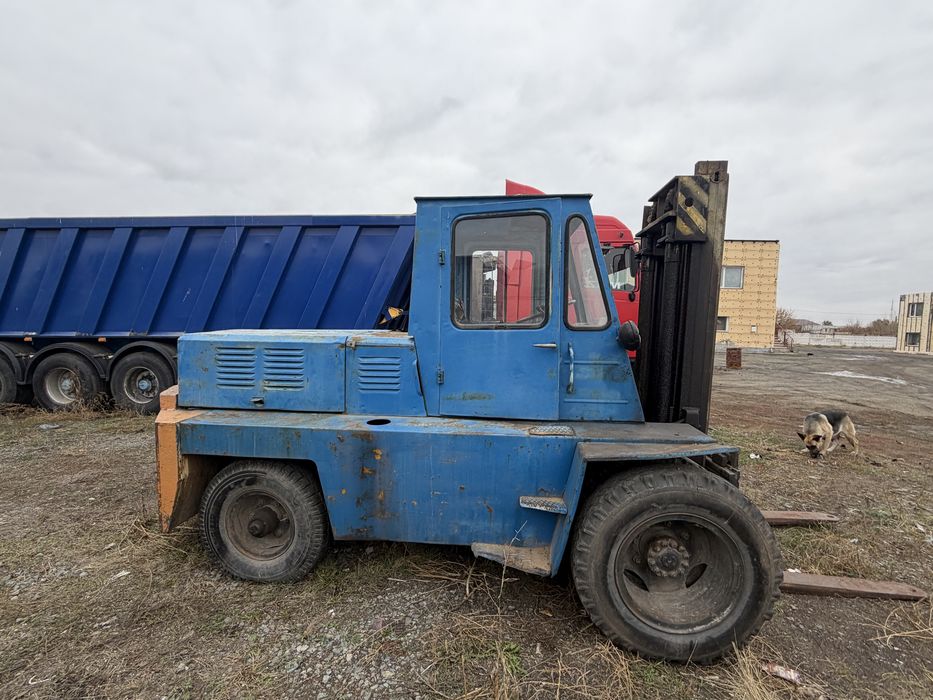 Вилочный погрузчик 5 тонный