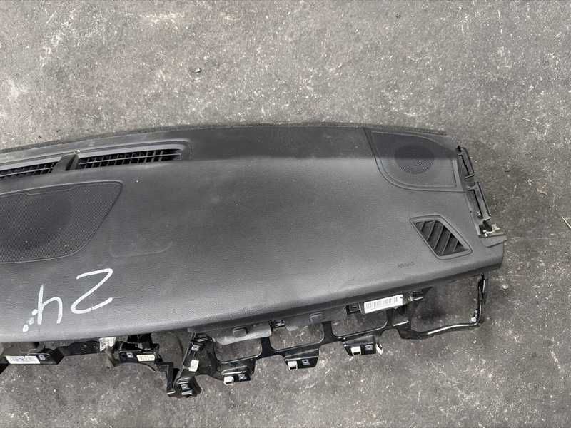 Торпеда Genesis G80 2016