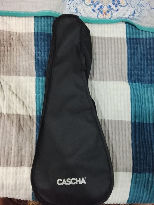 Укулеле за 12.000