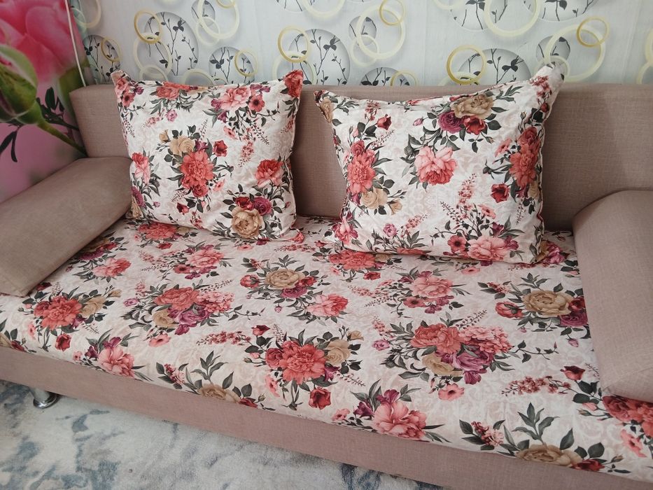 Продам диван б/у