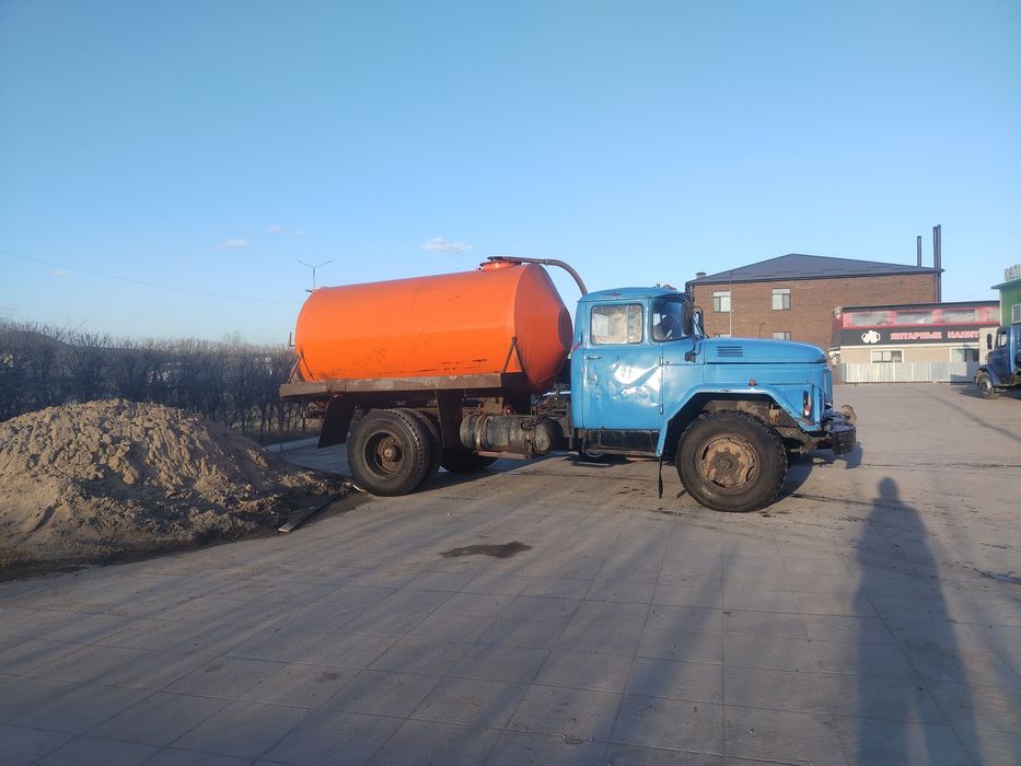 Откачка септика, Ваакум, ассенизатор