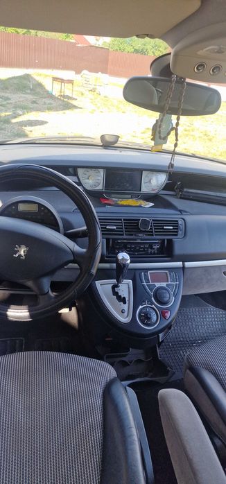 Peugeot 807 diesel 7 locuri cutie automata.